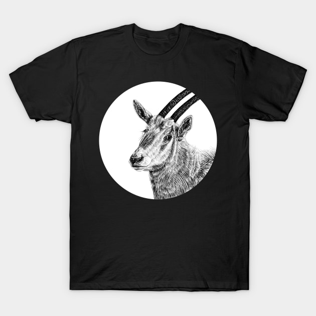 Scimitar-horned oryx T-Shirt by lorendowding